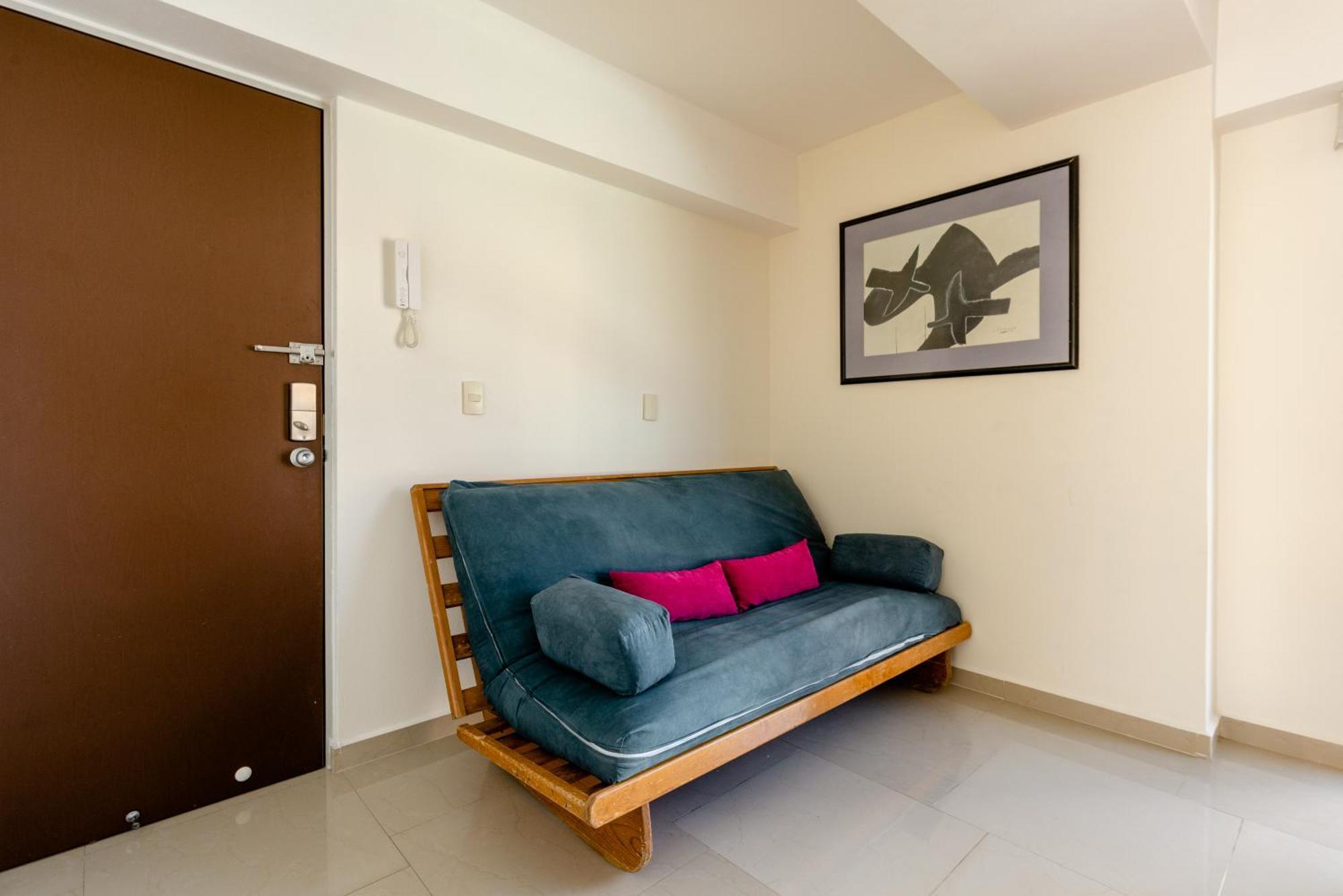 Apartment C101 - 2br - 2bth *