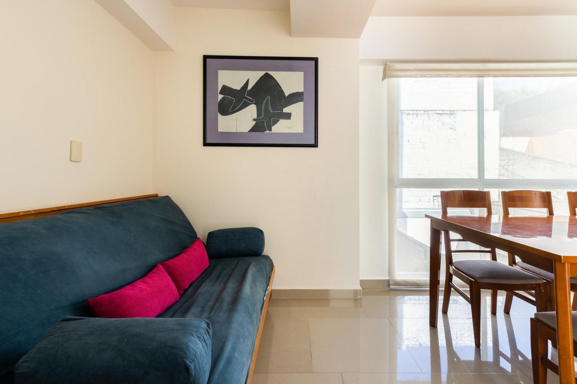 C101 - 2br - 2bth Apartment